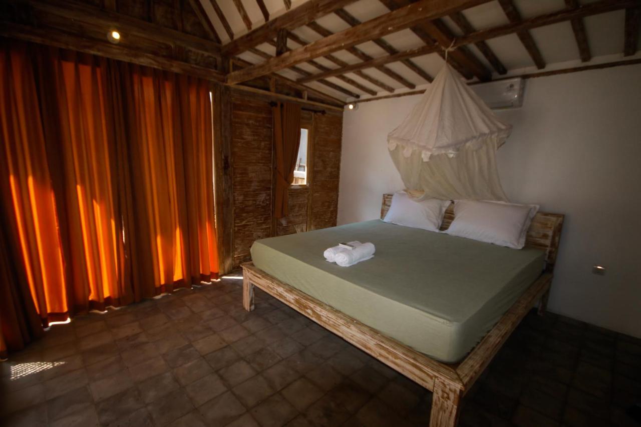 Mimpi Bungalow Gili Meno Bagian luar foto